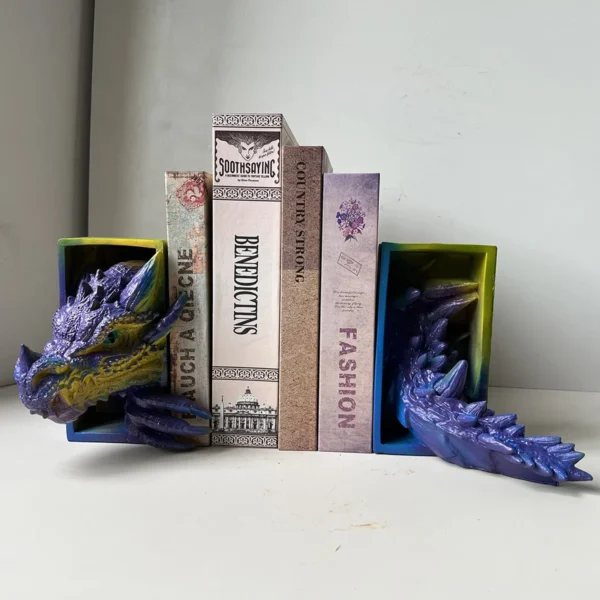 Bookshelf Decoration Dragon-Shaped Bookend