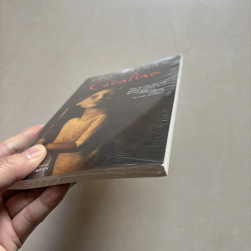 Coraline by Neil Gaiman – Dark Fantasy Novel (Illustrated Edition) - Image 3